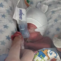Dad to Cover Over 100km Pushing a mOm Incubator to Raise Funds for Premature Babies